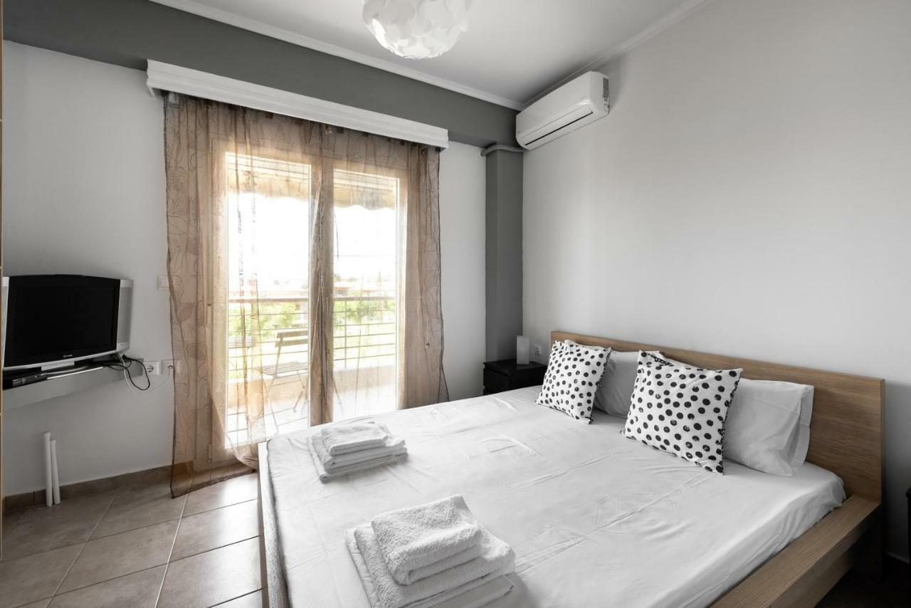 Nikiti Maisonette On The Beach By Luxlikehome Esterno foto