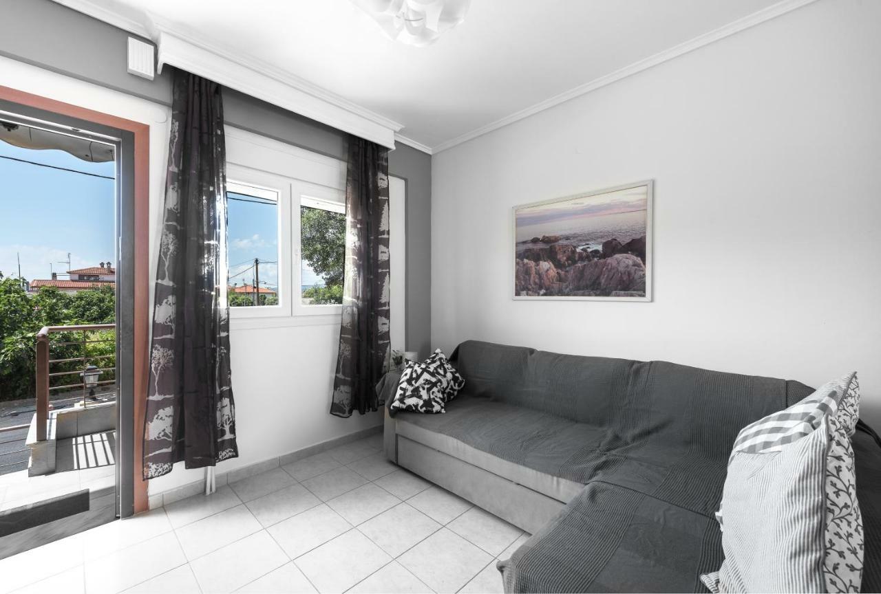 Nikiti Maisonette On The Beach By Luxlikehome Esterno foto