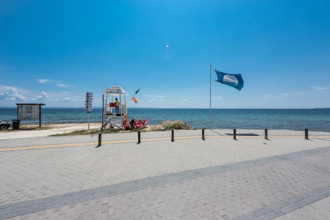 Nikiti Maisonette On The Beach By Luxlikehome Esterno foto